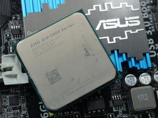力争主流整合式平台市场 AMD A10-5800K 配 ASUS A85-V PRO