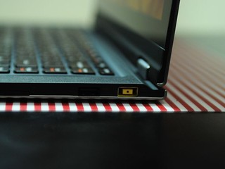 Windows 8 tablet lenovo Yoga
