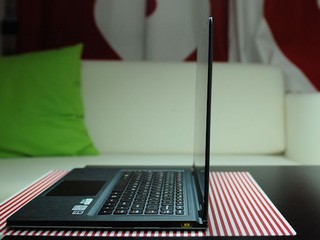 Windows 8 tablet lenovo Yoga