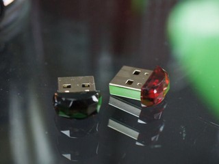 ADATA  UD310、UC500