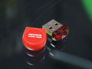 ADATA  UD310、UC500