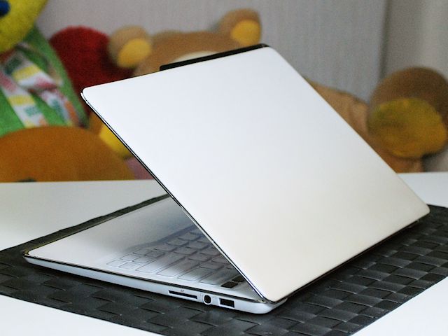 Fujitsu CH702