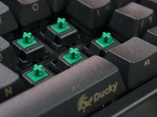 Cherry MX 推出全新機械軸 Ducky DK 9008 G2 Pro綠軸鍵盤
