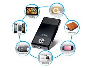 15000mAh超高容量、提供5-19V輸出 iWALK「Extreme 15000 」萬用充電器