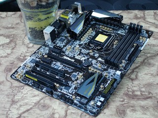 提供雙Thunderbolt介面 ASRock Z77 Extreme6/TB4 主機板