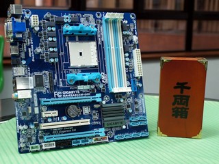 MATX 设计、保留全面功能 GIGABYTE GA-F2A85XM-D3H 主机板