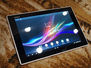 6.9mm 輕薄  高清、防水、防塵 Sony Xperia Tablet Z 平板電腦