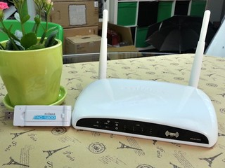 入門級價錢、高品質享受 Edimax AC雙頻無線路由器+發送器 入門級價錢、高品質享受 Edimax AC雙頻無線路由器+發送器