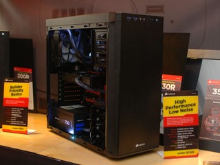 靜音和散熱之間取平衡 Corsair Carbide Series 330R