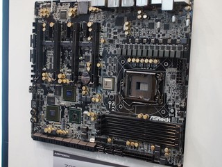 支援多達22個SATA 裝置 ASRock Z87 Extreme 11/ac