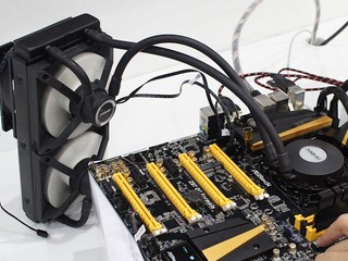 全新改良水冷系統 高效率、兼容性高 Antec 「KUHLER H2O」水冷散熱系統