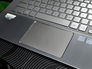 NP740U3E-S02HK