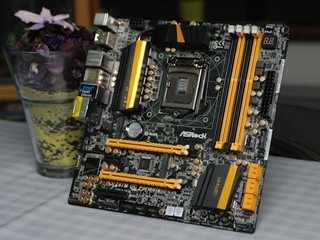 mATX規格 承襲高階超頻設計 ASRock Z87M OC Formula主機板