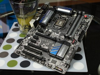 功能齐备、重视稳定耐用 GIGABYTE GA-Z87X-UD3H主机板
