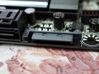 GA-Z87X-UD5H