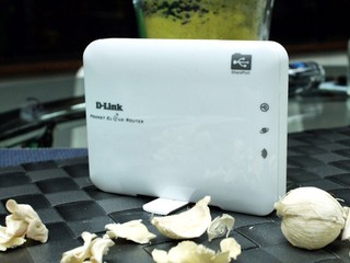 小巧便攜、支援 3G 網絡 D-LINK  DIR-506L 迷你無線路由器