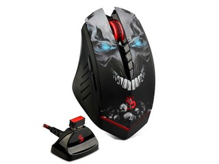 加強無線訊號接收 暢玩遊戲無限制 Bloody R8血魔骷髏遊戲滑鼠