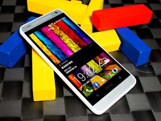 吸引不同層面需求用家 HTC 多款旗艦手機降價發售