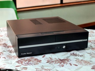 內置電源器 HTPC 機箱 COOLER MASTER Mini 210