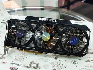 4GB记忆体、WINDFORCE散热 GIGABYTE GV-N760OC-4GD 绘图卡