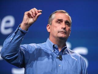 迄今最大收购计划 总额或超过 100 亿美元 Intel 拟洽购晶片製造商 Altera Corp