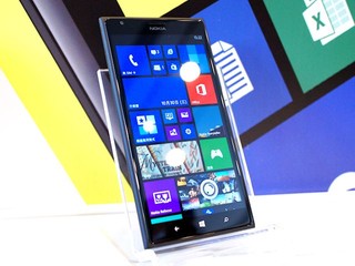 高階處理器、專業鏡頭 Nokia Lumia 1520香港首發