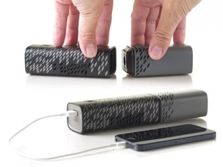UPP氫燃料智能手機充電池 可拆式燃料閘   容量高達25000mAh