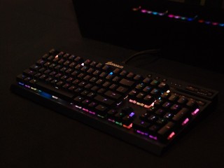 多款特殊發光模式極具視覺效果 CORSAIR將推出發光機械鍵盤