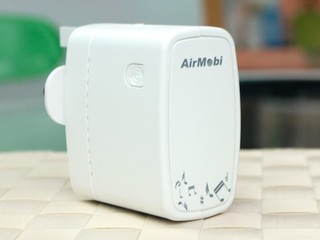 一體化設計、針對所有行動裝置 AirMobi iPlay 無線音樂播放器