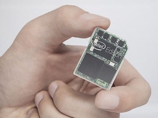 Intel收購Basis公司進軍智能手鐲市場 基於Edison計劃 預計首款產品Q3上市