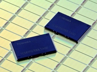 體積縮減約26% 讀寫速度提升 Toshiba 15nm NAND Flash 體積縮減約26% 讀寫速度提升 Toshiba 15nm NAND Flash