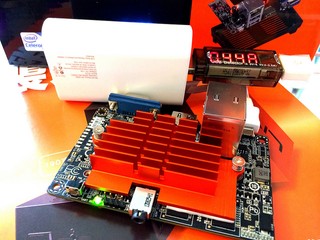 ECS 「LIVA」Mini PC套件正式上市 日本、台灣市場限定 定價約200美元 ECS 「LIVA」Mini PC套件正式上市 日本、台灣市場限定 定價約200美元