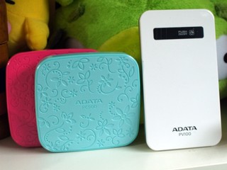 以輕巧及安全設計為重 ADATA PV100 及 PC500 行動電源