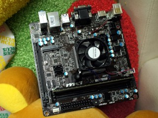 低功耗HTPC平台 MSI AM1I Mini-ITX主機板