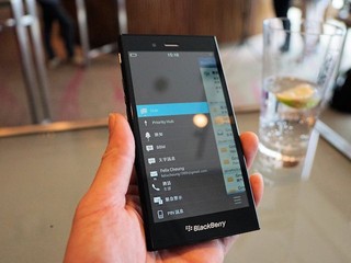 強調系統保安性 商家政客入手之選  Blackberry Z3 智能手機登陸香港