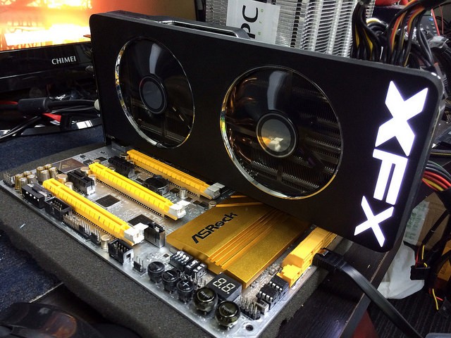 XFX