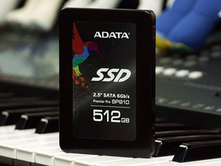 設 1TB 容量、速度平穩效能優異 ADATA SP910 系列 SSD 