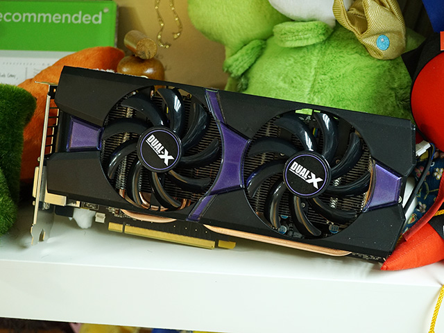 DUAL-X R9 285 2GB GDDR5