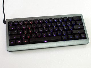 切換按鍵定義、個人化燈光效果 Ducky Mini 60% 迷你鍵盤 切換按鍵定義、個人化燈光效果 Ducky Mini 60% 迷你鍵盤