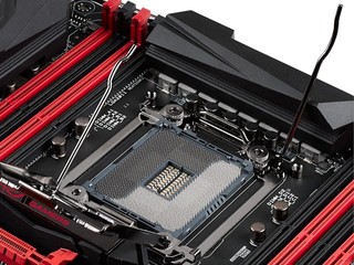 Haswell-E平台的秘密 ASUS OC Socket原理与性能比较