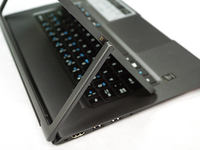 Aspire R 13