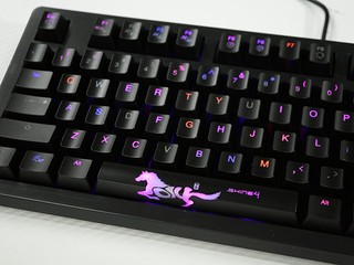 每年一度 SHINE 系列新產品 Ducky SHINE 4 機械鍵盤 每年一度 SHINE 系列新產品 Ducky SHINE 4 機械鍵盤
