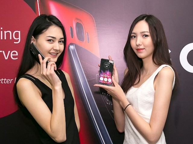 LG G FLEX 2
