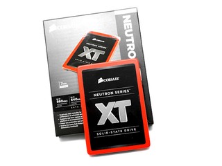 效能級 Neutron XT 系列 CORSAIR Neutron XT 240GB SSD