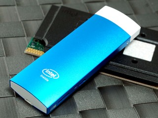 Form Factor重大變革 Intel 「Compute Stick」棒型電腦