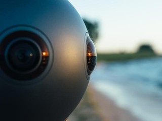 8組鏡頭及麥克風 360度收錄現場景像 Nokia 「OZO」3D 虛擬實景攝錄裝置