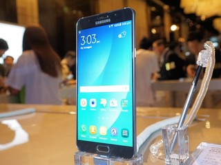 同場發佈雙側彎S6 Edge 強化版  Samsung Galaxy Note 5 強勢登陸