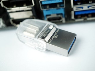 USB Type-A/C 雙介面設計 Kingston DataTraveler microDuo 3C USB Type-A/C 雙介面設計 Kingston DataTraveler microDuo 3C