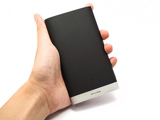 10,000mAh 容量、雙 USB 輸出 TP-LINK PB50 高容量行動電源
