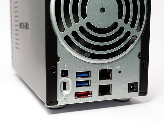 配備ReadyNAS 系統、打入中端市場Netgear RN202 網絡伺服器- 電腦 ...